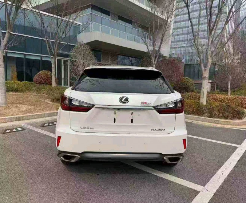 南通19年雷克萨斯RX9