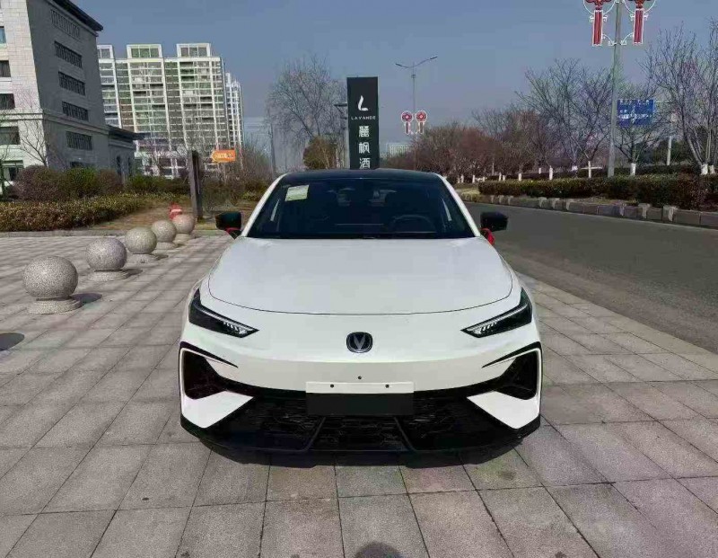 苏州25年长安汽车UNI1