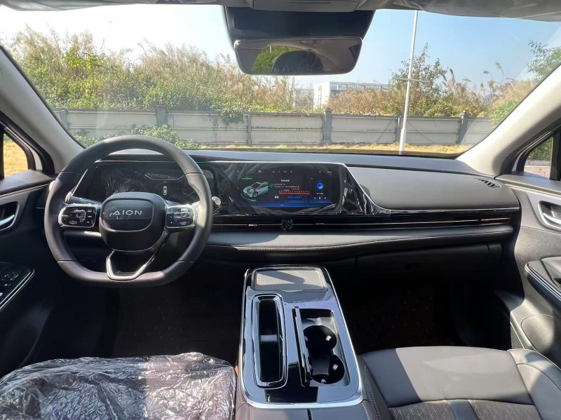 珠海25年传祺埃安S3