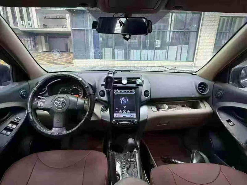 广州12年丰田RAV45