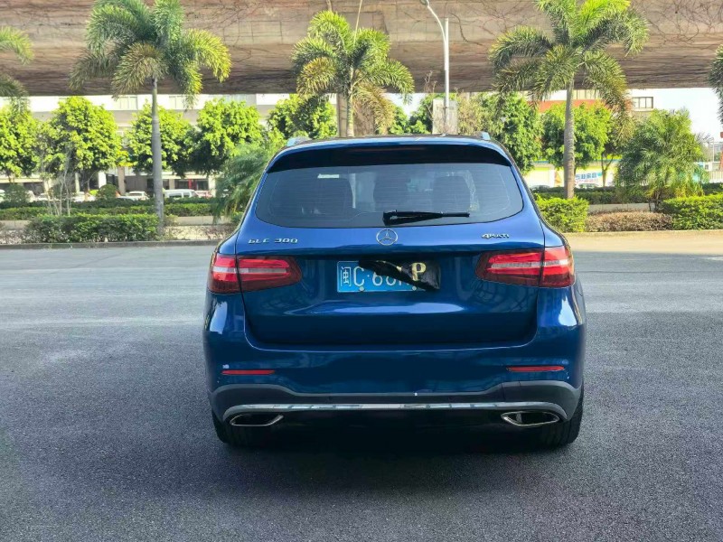 漳州16年奔驰GLC9