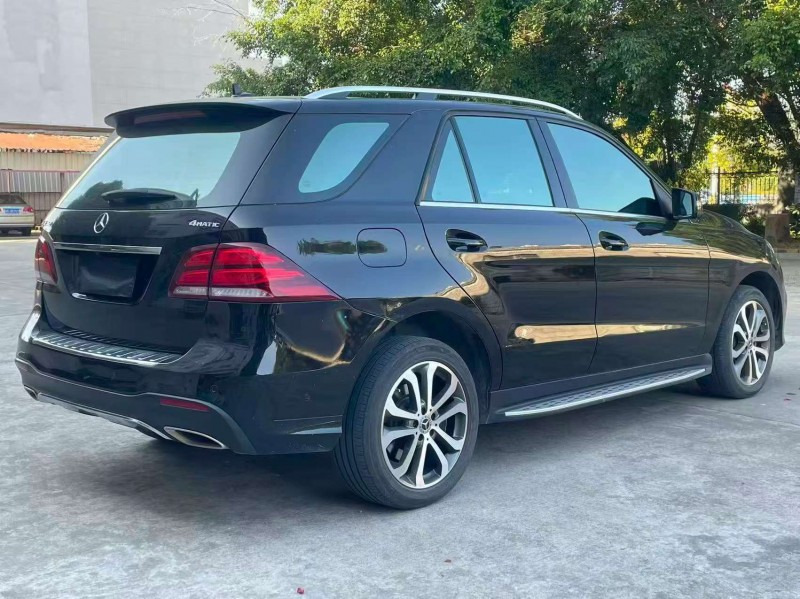 漳州17年奔驰GLE7