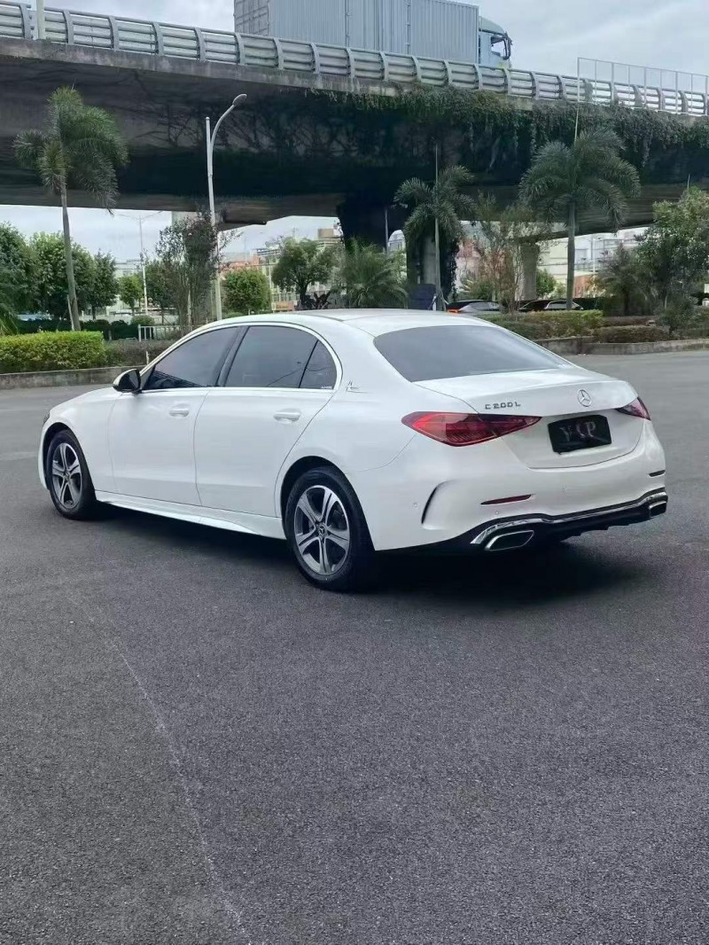 漳州22年奔驰C8