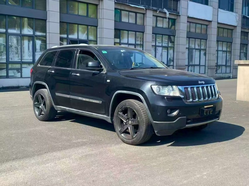漳州11年Jeep大切诺基2