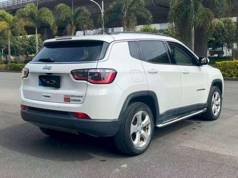 漳州17年Jeep指南者7