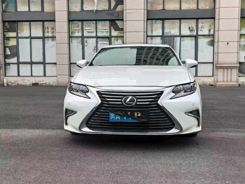 漳州18年雷克萨斯ES1