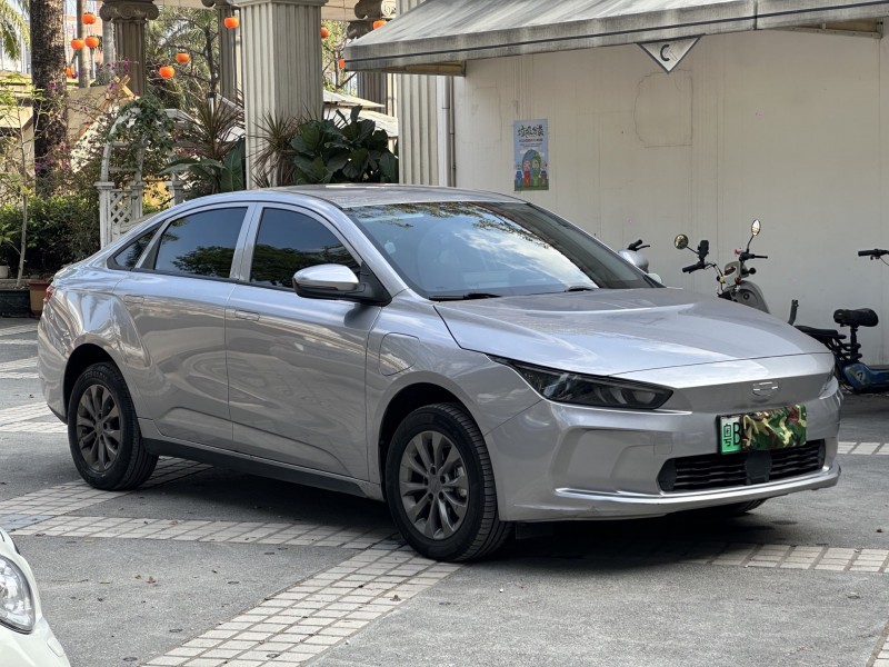 东莞23年吉利几何2