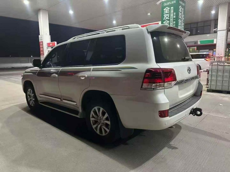 枣庄20年丰田兰德酷路泽8