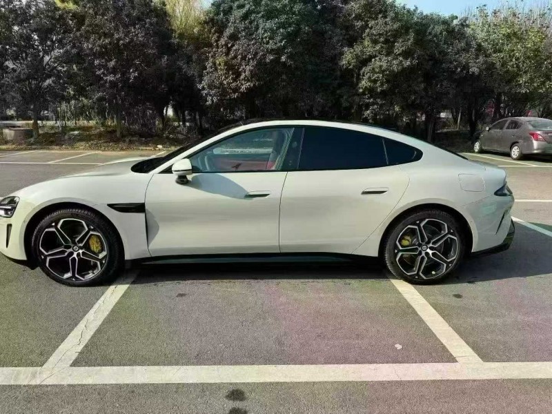 济宁24年小米SU76