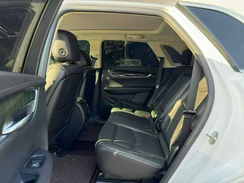 济宁18年凯迪拉克XT53