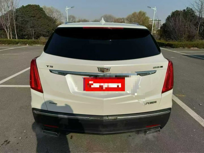 济宁18年凯迪拉克XT59