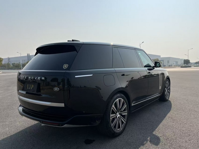 盐城25年路虎揽胜行政9