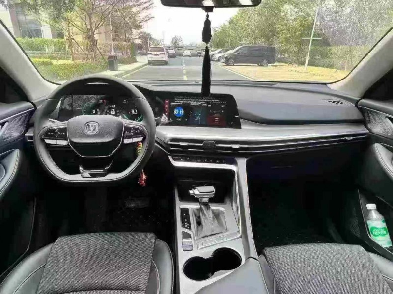 广州23年长安汽车CS357