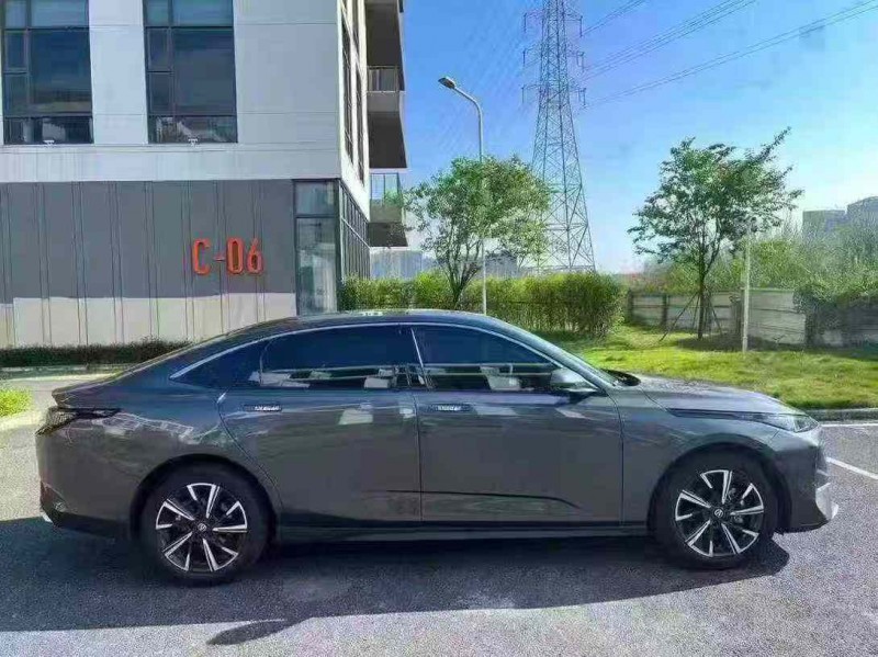 广州25年长安汽车逸动6