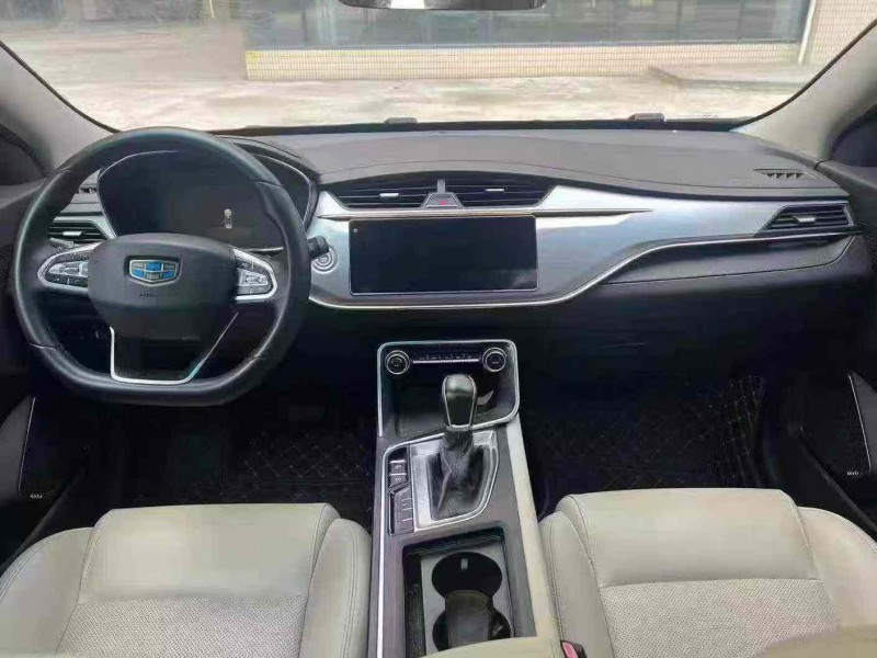 广州19年吉利缤瑞8