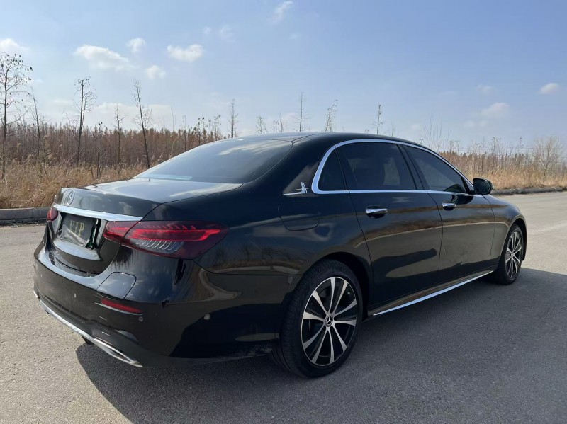 盐城23年奔驰E8