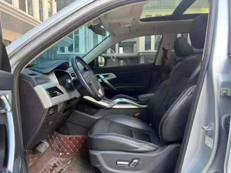 广州18年吉利博越7