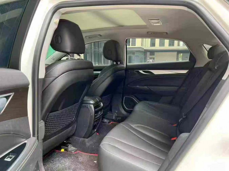 广州20年吉利博瑞9