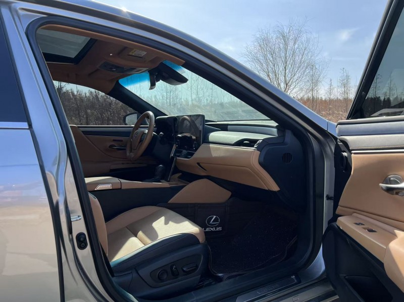 盐城24年雷克萨斯ES6