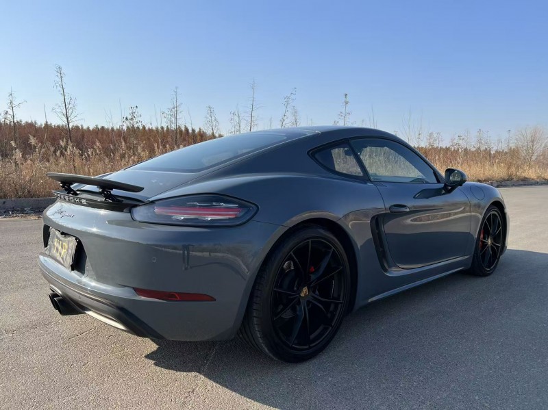 盐城17年保时捷卡曼9