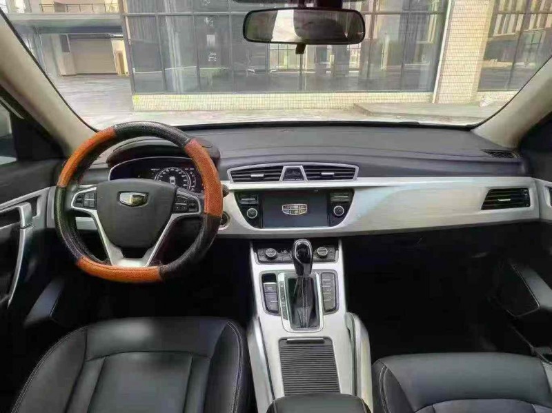 广州19年吉利博越7