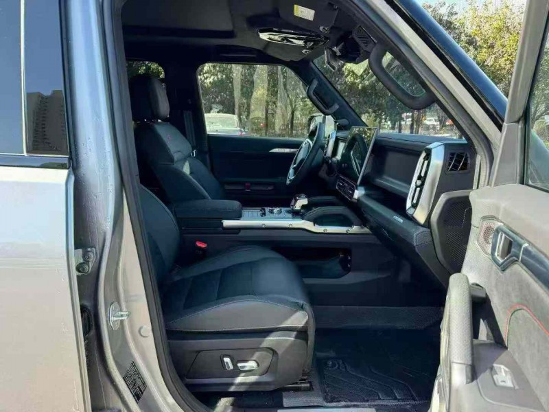 济宁24年奇瑞捷途5