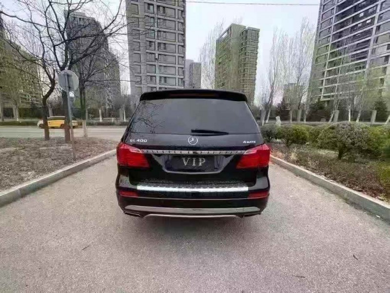 济南15年奔驰GL9