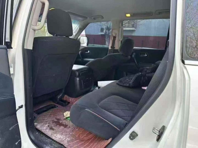 济南17年日产途乐5