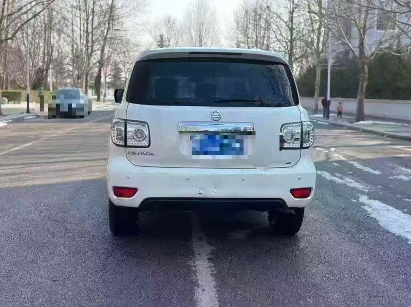 济南17年日产途乐7