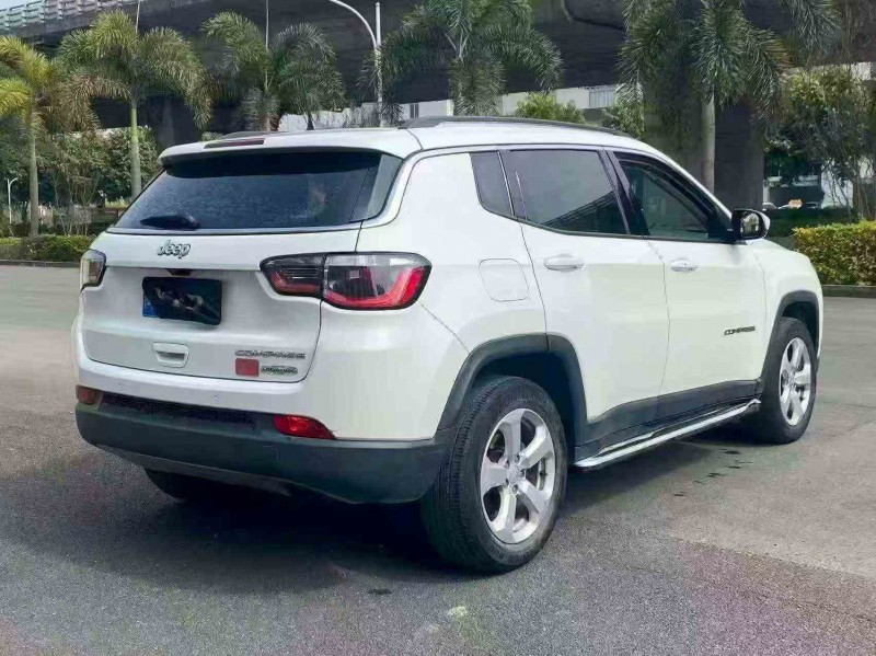 莆田17年Jeep指南者8