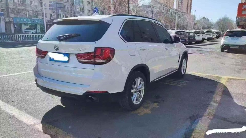 济南15年宝马X58