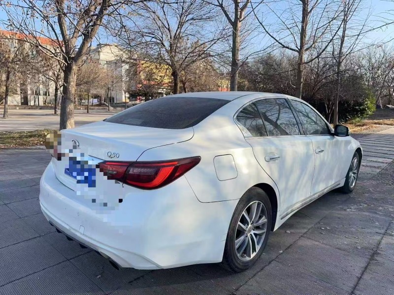 济南18年英菲尼迪Q507