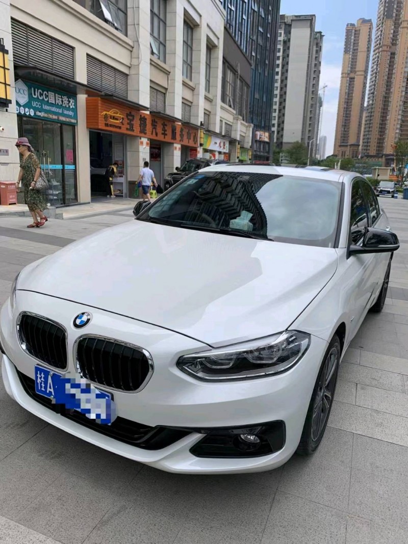 北海18年宝马1系1