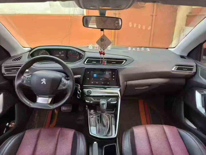 龙岩18年东风标致5