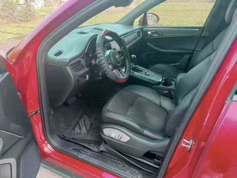 莆田18年保时捷Macan4