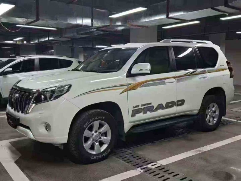 安顺15年丰田普拉多2