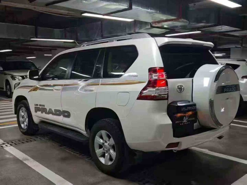 安顺15年丰田普拉多7