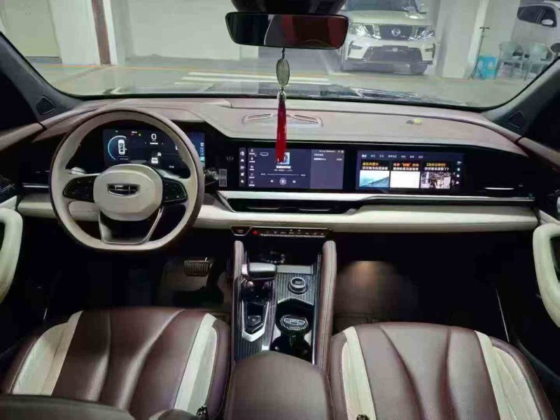 毕节23年吉利星越5