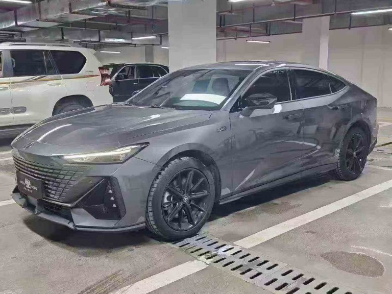 黔西南23年长安汽车UNI2