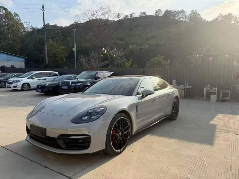 广州21年保时捷帕拉梅拉3