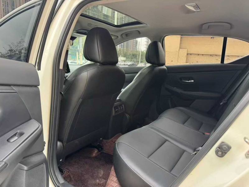 平顶山22年日产轩逸6