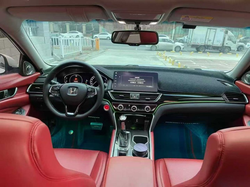 平顶山21年本田雅阁4