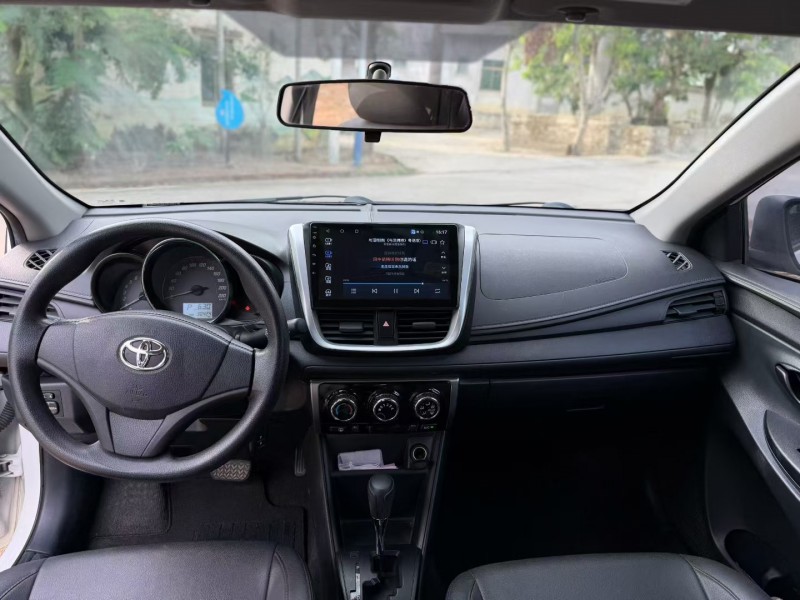 湛江20年丰田YARiS L 致炫9