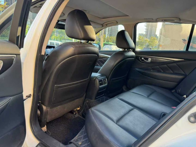 平顶山16年英菲尼迪Q50L4