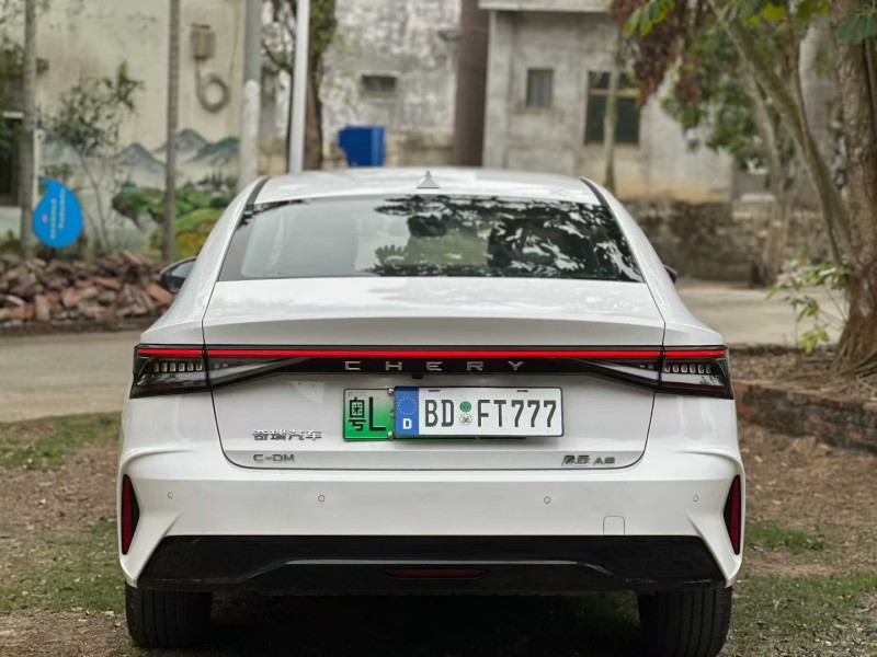 湛江25年奇瑞风云3