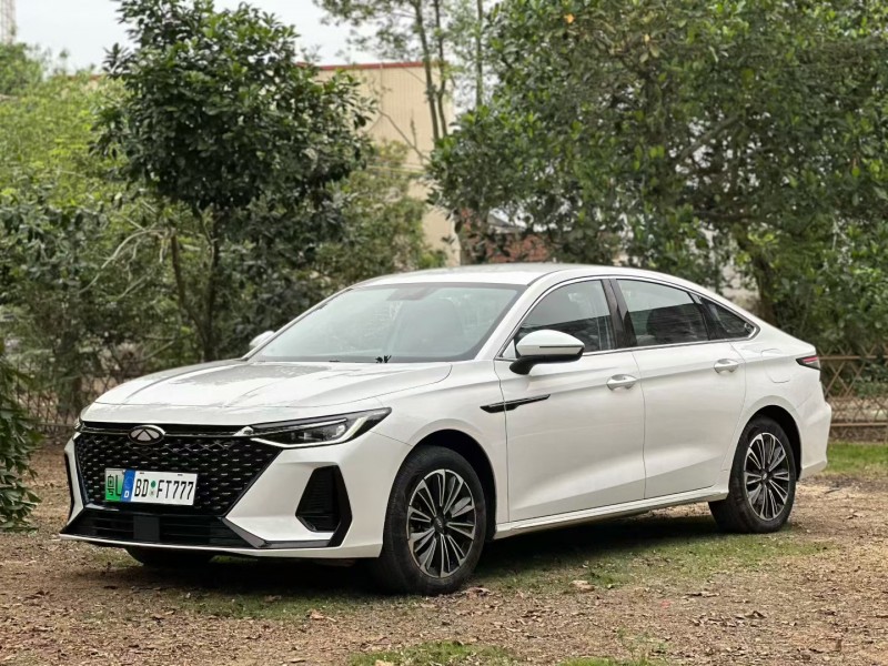 湛江25年奇瑞风云4