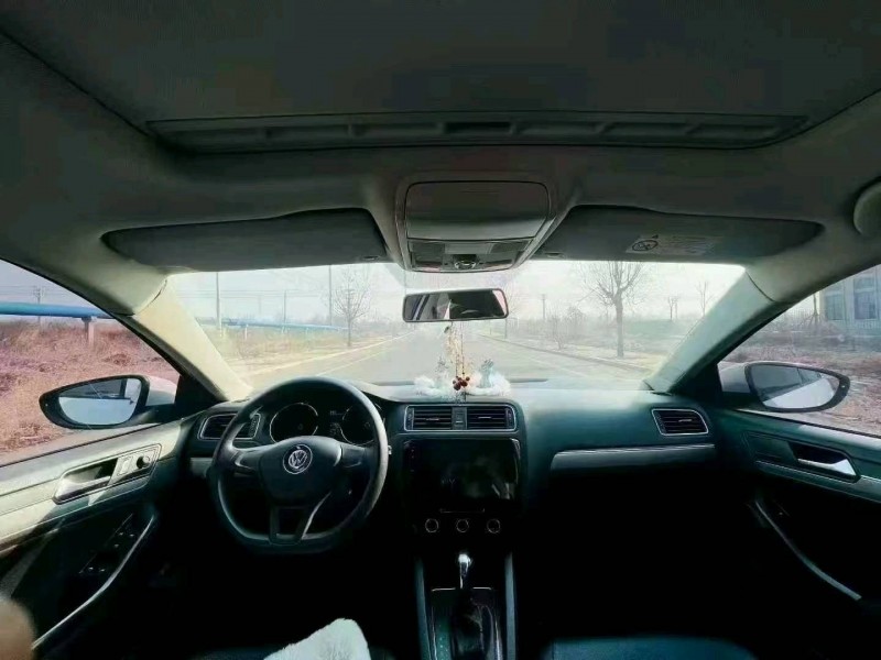 潍坊19年大众速腾5