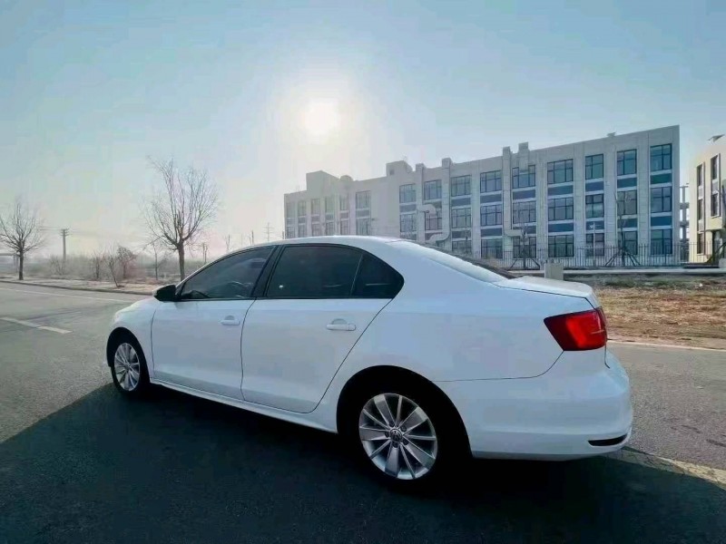 潍坊19年大众速腾6