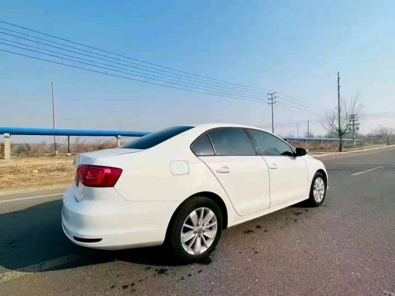 潍坊19年大众速腾9