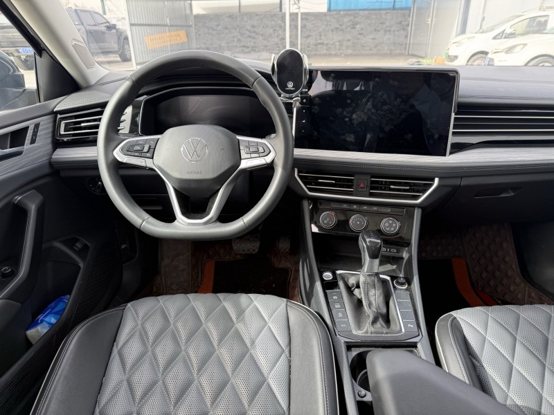 新乡24年大众速腾6